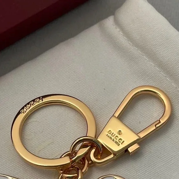 Gucci White and Gold Dog Bag Charm NO BOX - Picture 6 of 6